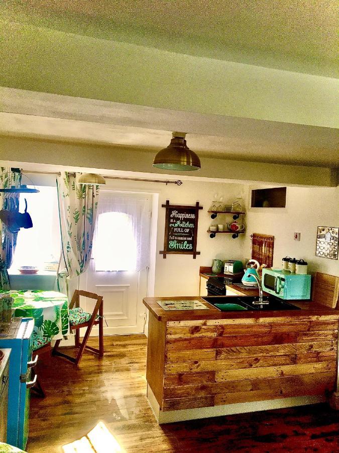 Wheelhouse - Grinkle Bell Cottage ソルトバーン・バイ・ザ・シー エクステリア 写真